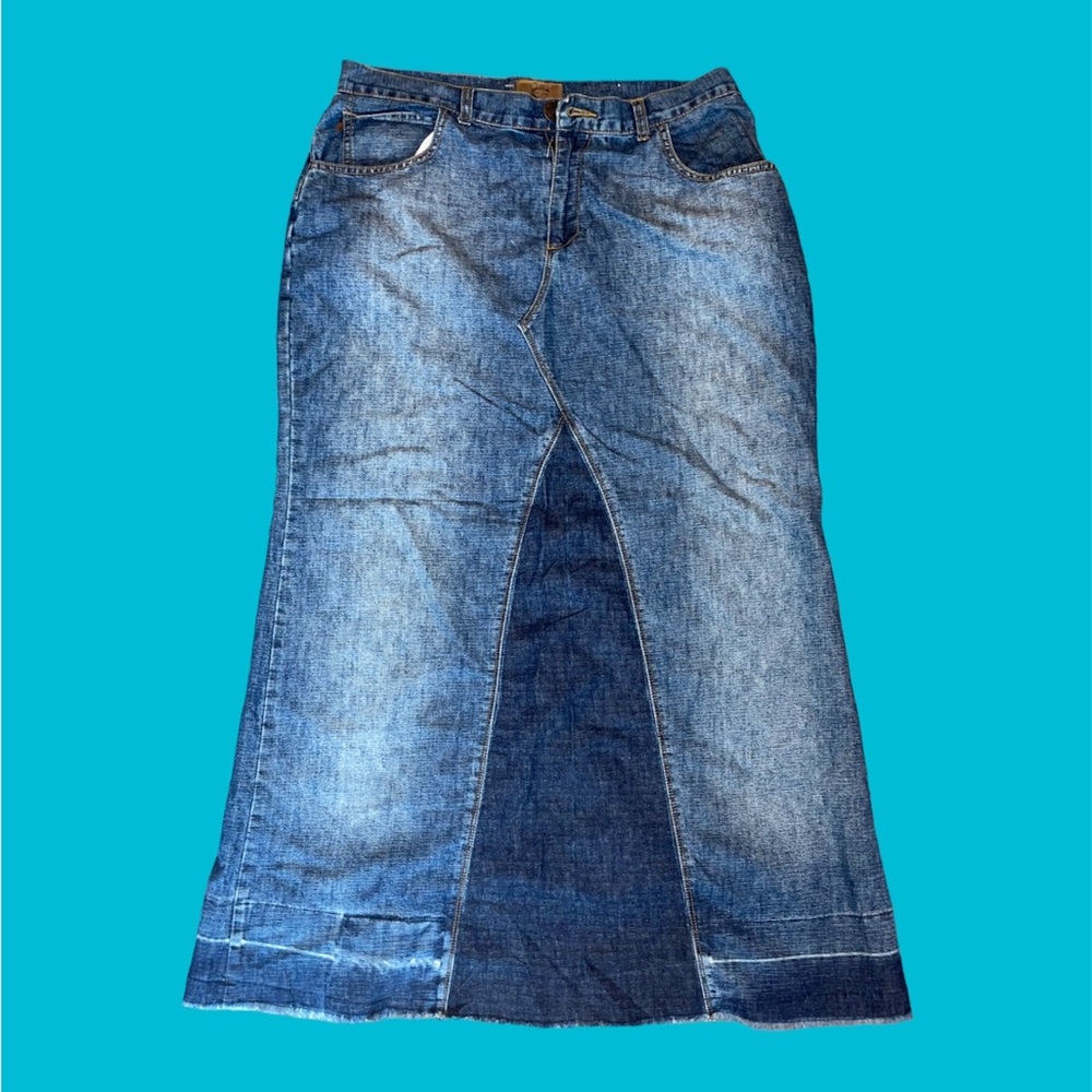 Maxi denim skirt
